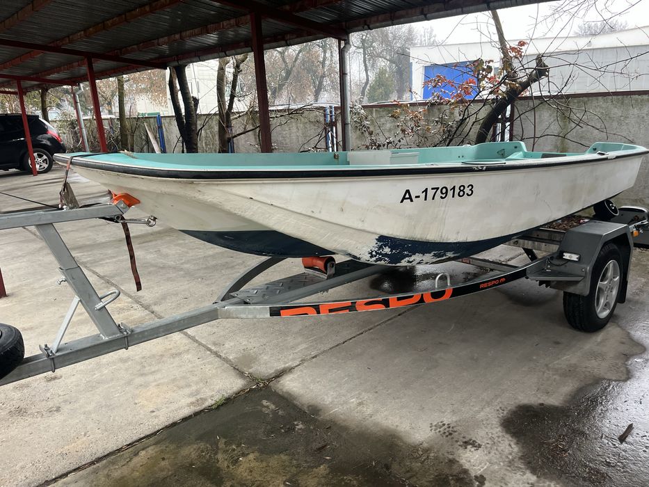 Лодка Boston Whaler 13”