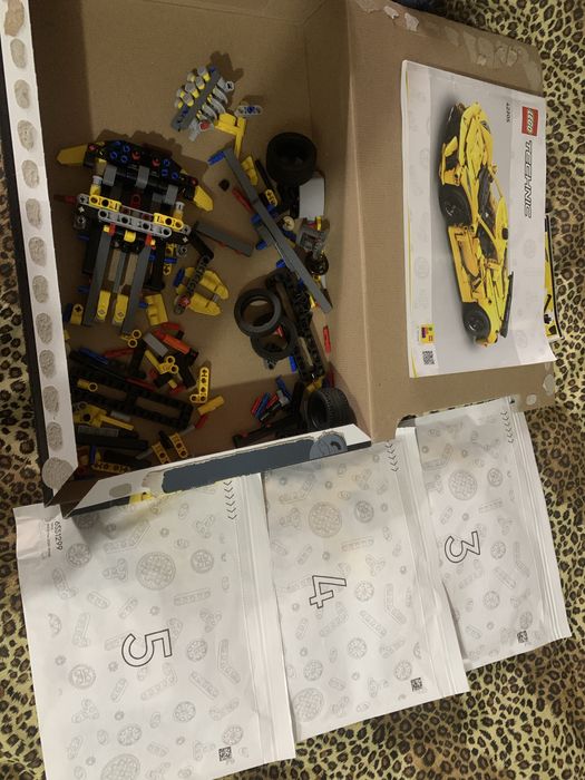 Продается лего сабираюший машинка