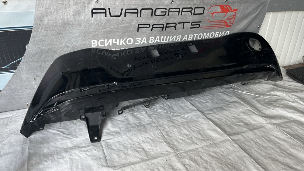 2 броя Част от задна броня Toyota Corolla 12