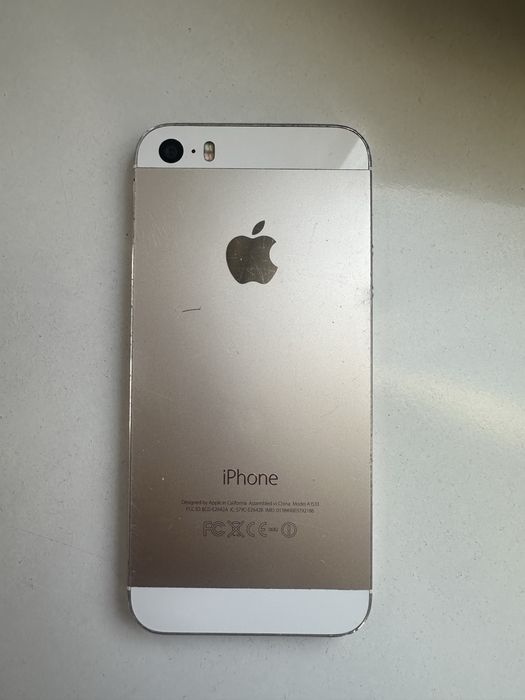 Айфон/iphone 5s 32 гб