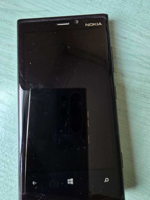 Телефон Nokia Lumia 920 32GB
