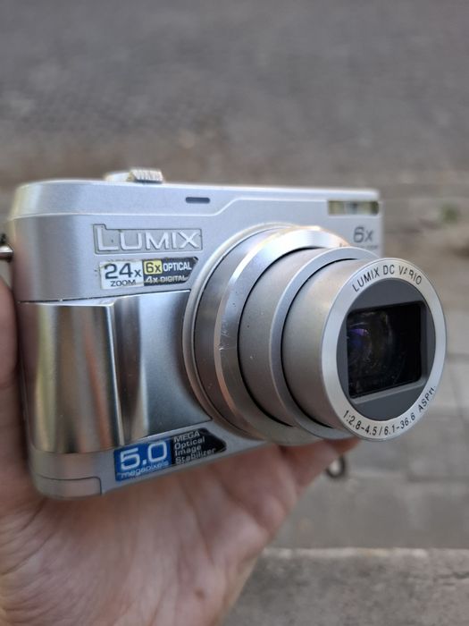 Компактен дигитален фотоапарат PANASONIC LUMIX LZ2