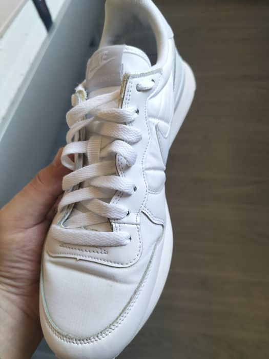 Adidași Nike Internationalist Dama mărimea 39 (25 cm)