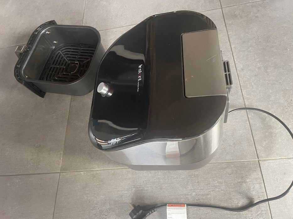 Уред здравословно готвене INSTANT VORTEX PLUS