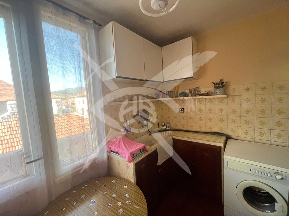 Продава се Къща в Панагюрище - 392 кв.м за 439 €/кв.м - Снимка #9