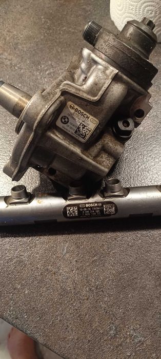 Pompă injecție+rampă injectoare BMW n47  F10 F11 E90 E91 2.0 184cp