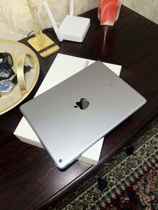 IPad 6 (th generation) 32GB