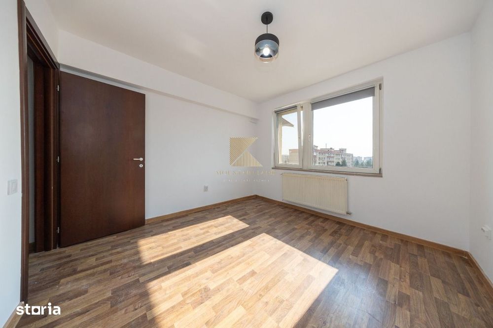 Apartament 3 camere, Renovat, lift, 2 balcoane, b-dul Victoriei