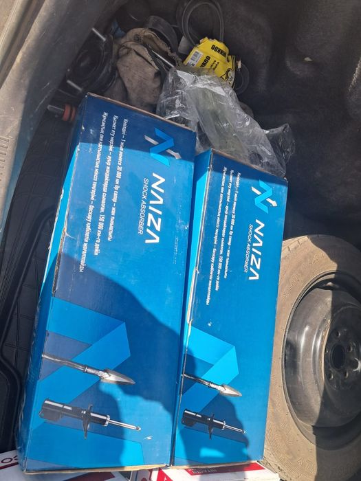 Задний стойки на камри 35