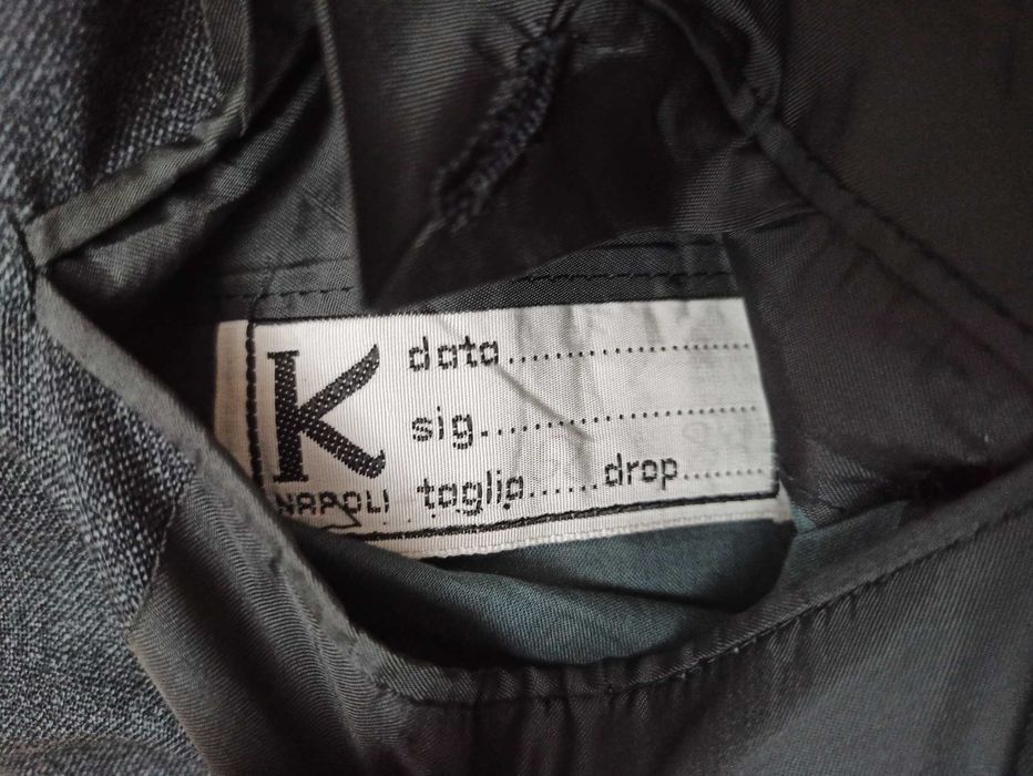 Sacou KITON gri din lana marimea 52