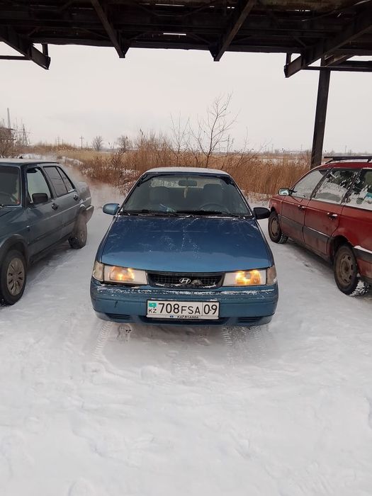 Продаю хендай пони