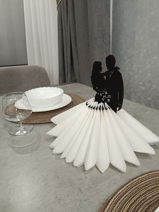 Студия с камином