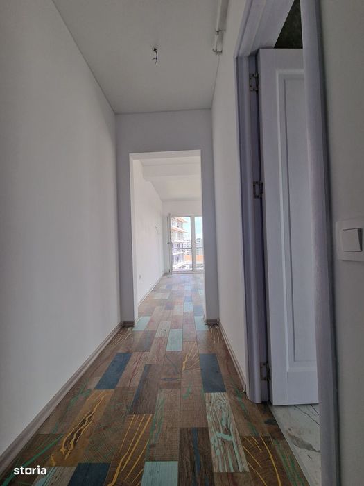 Mamaia Nord (Market Lidl)-Garsoniera 44mp, finisata-63.500e tva inclus