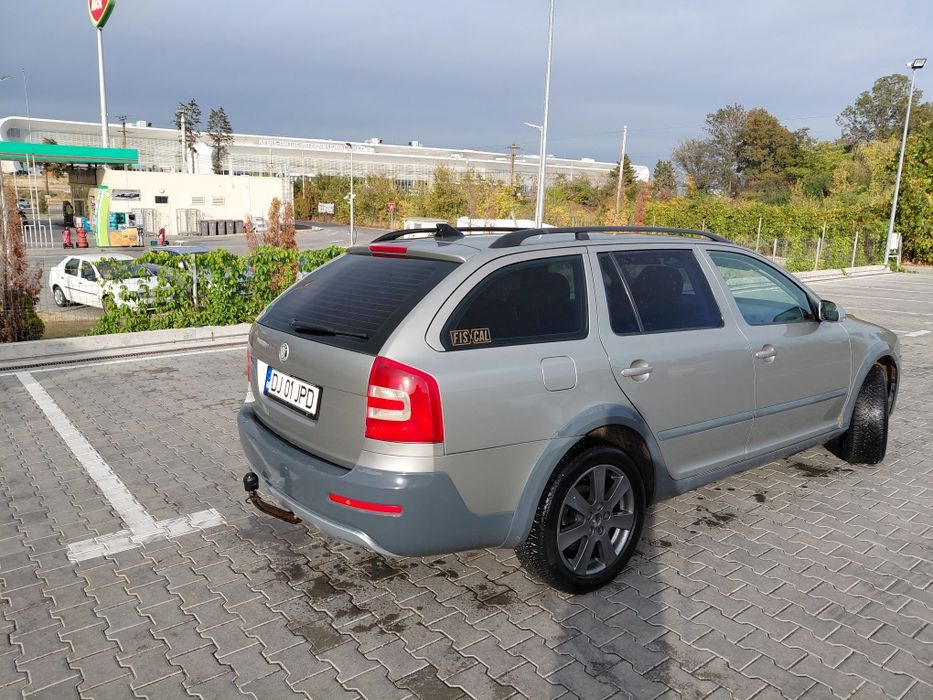 Skoda octavia scout 2.0