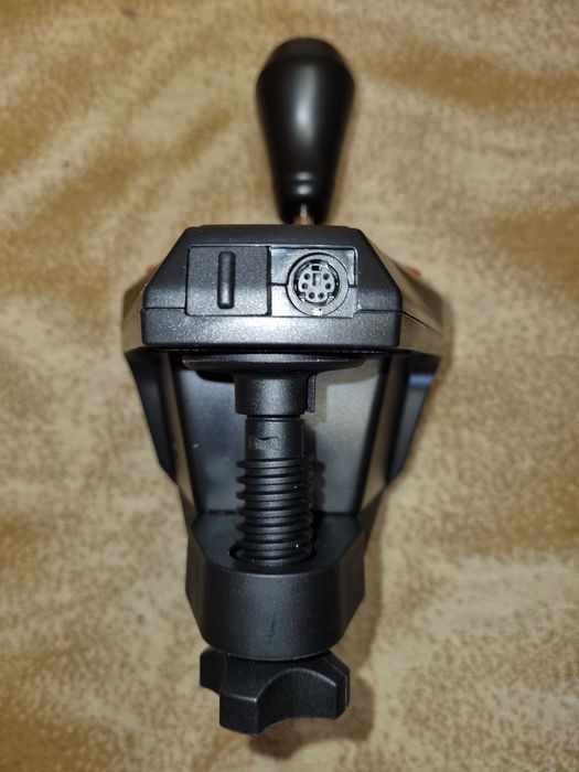 Schimbator Thrustmaster TH8S