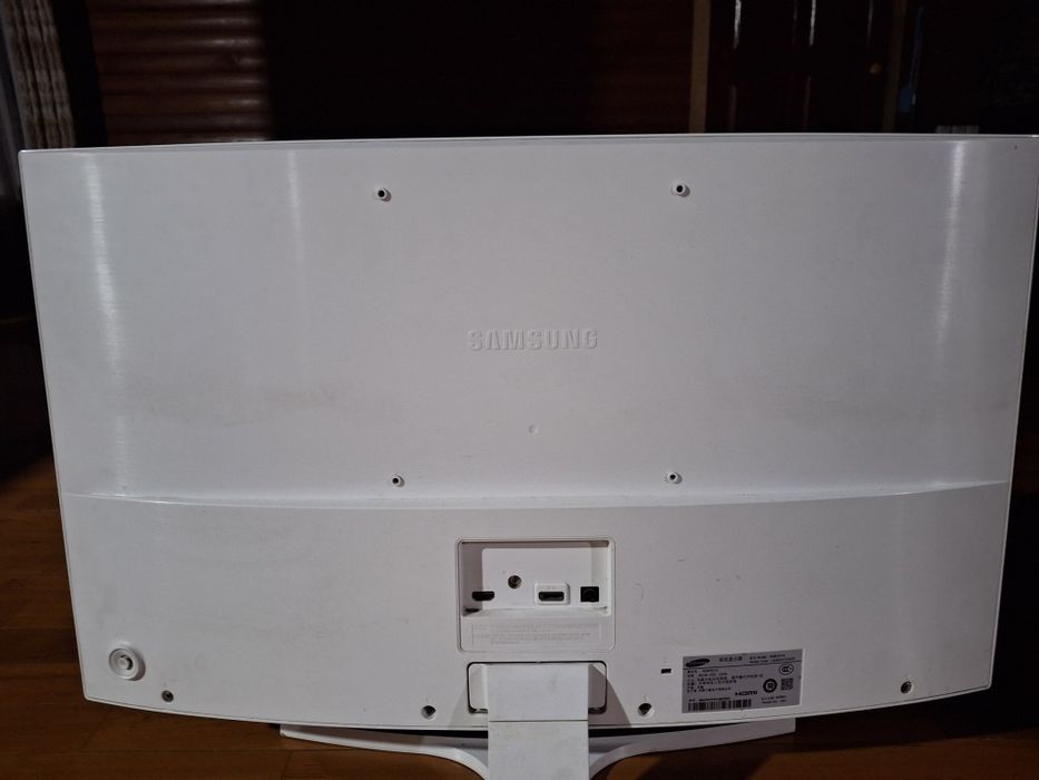 Монитор Samsungg