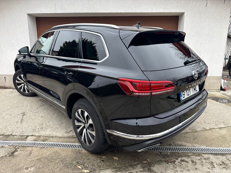 VOLKSWAGEN Touareg 2019 — imagine 3