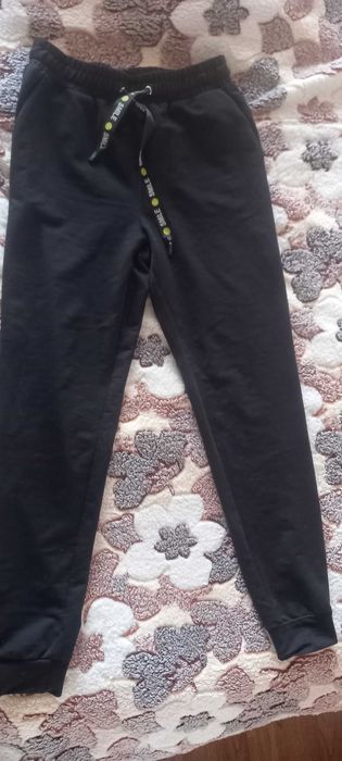 Продам комтюмы не дорого