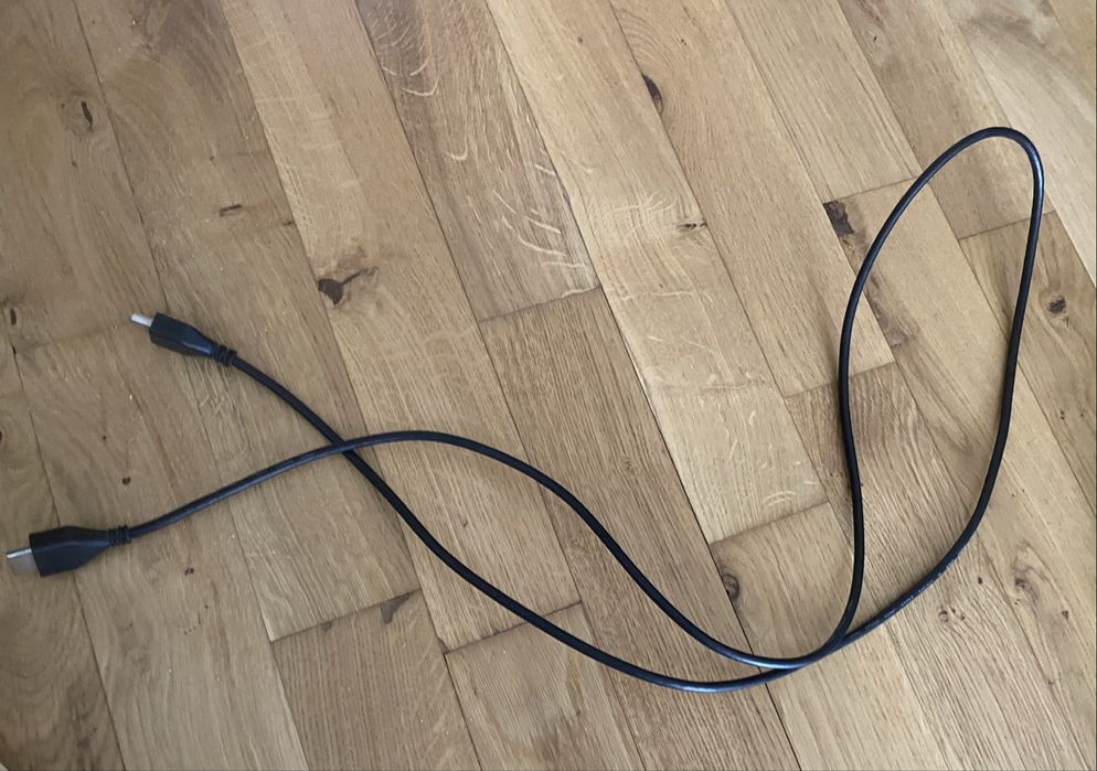 Playstation 4 pro и 3 джойстика