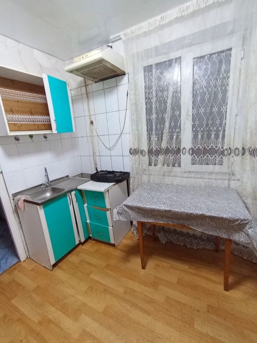 Сдам квартиру 2х комнатный