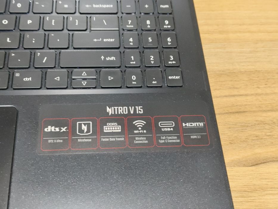 Acer nitro V15 Ryzen-5