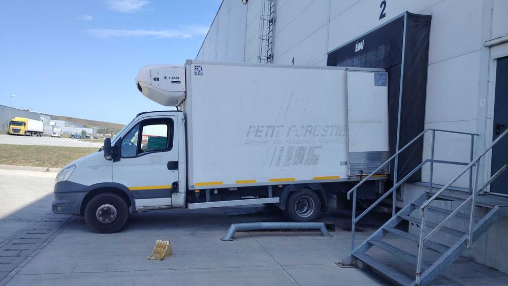 Autoutilitara Frigorifica IVECO 70C17 din 2014