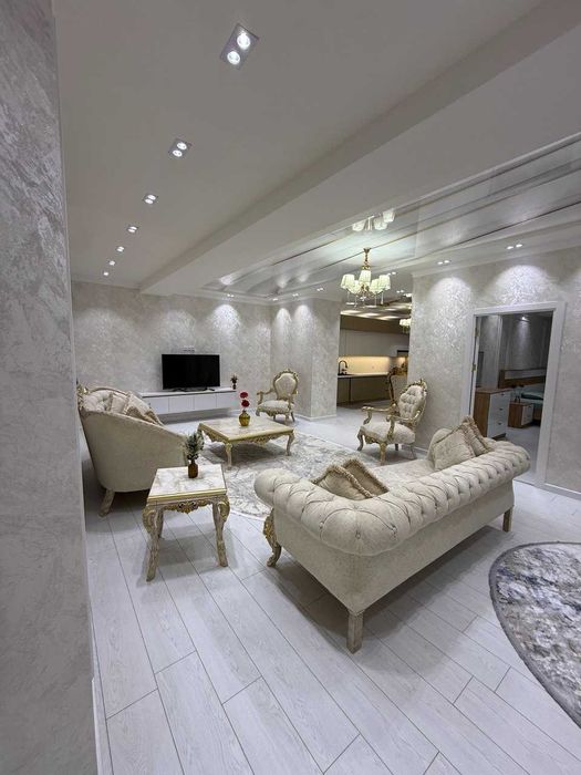 Продается квартира 152.68 м2   4/7/10   яшнабадский район улице Баку