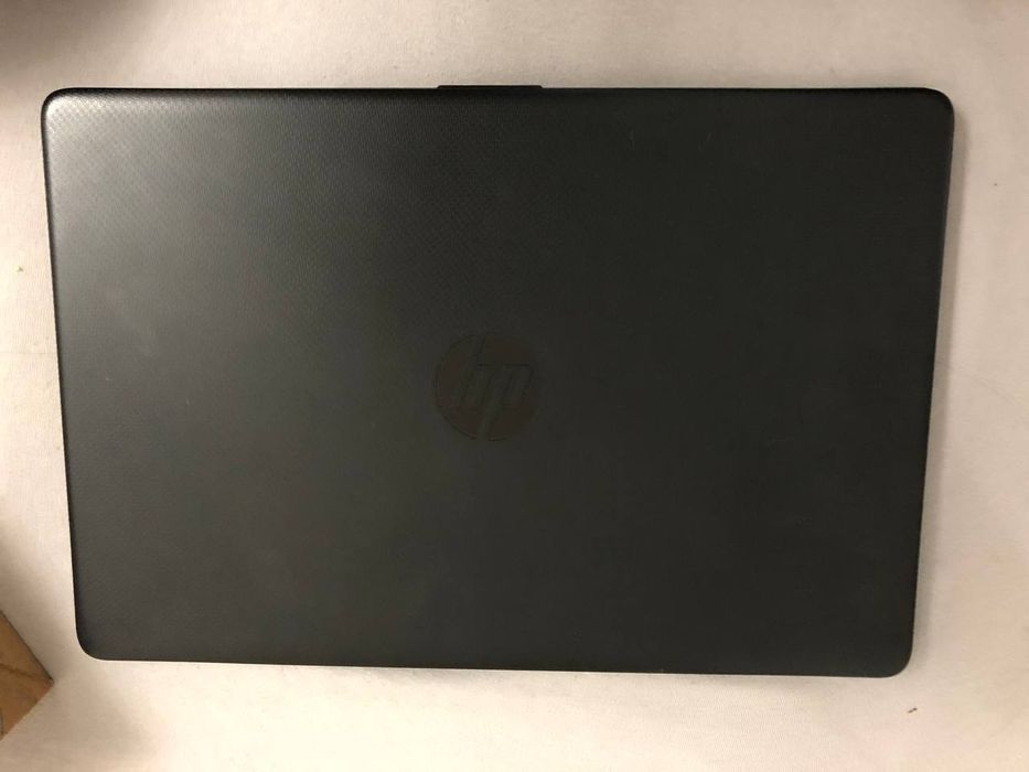 Ноутбук HP 15-gw0000ur