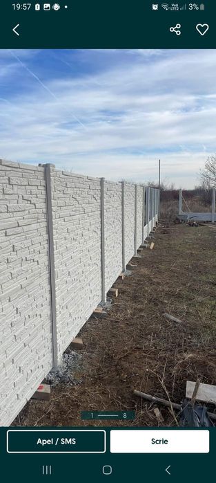 Gard din placi de beton armat stalpi
