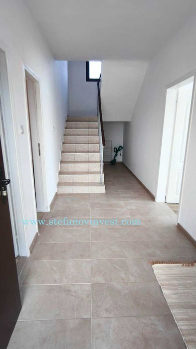 Къща / Вила село Църква /гр.Балчик - Албена