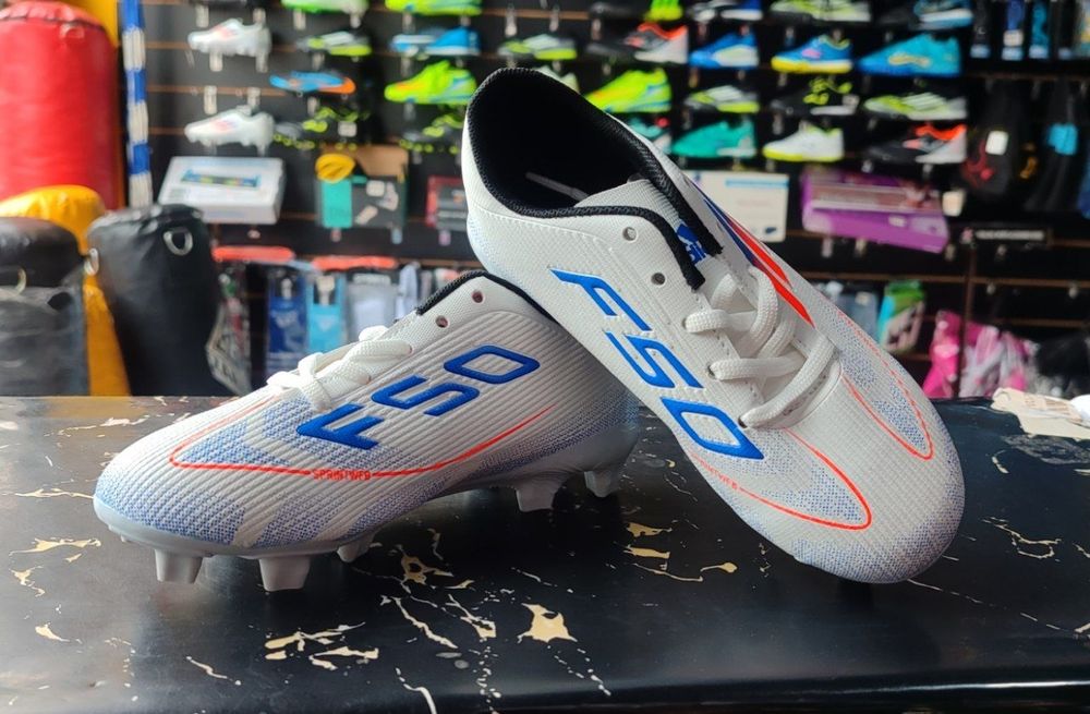 Детские бутсы и сороконожки!