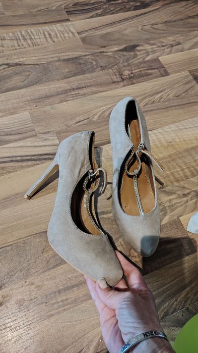 Дамски  обувки  и сандали