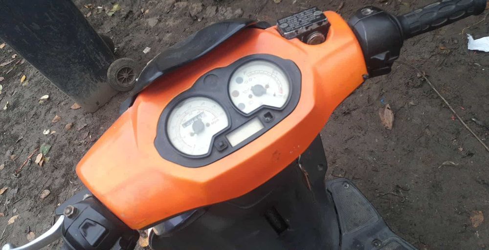 Vand scuter cpi oliver sport defect necesita un carburator