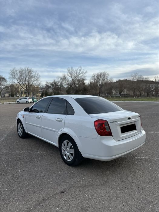 Lasetti 1.8 avtomat. Vikup