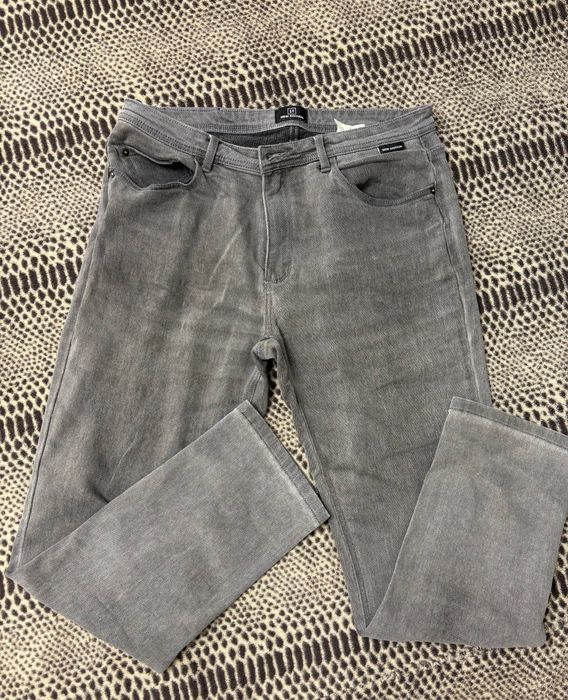 Костюм двойка, брюки за 200 тыс