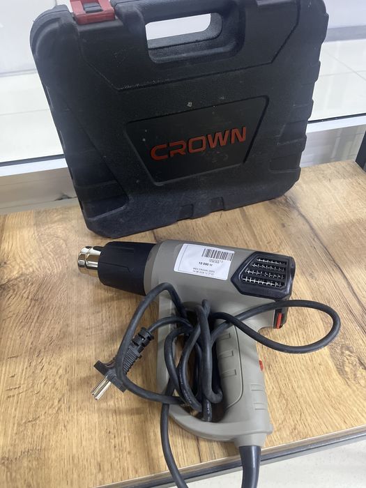 продается фен Crown 200w