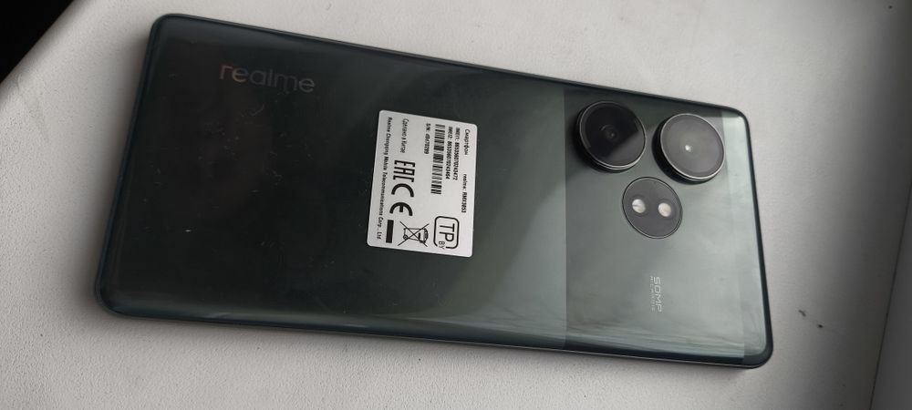 Смартфон Realme gt6