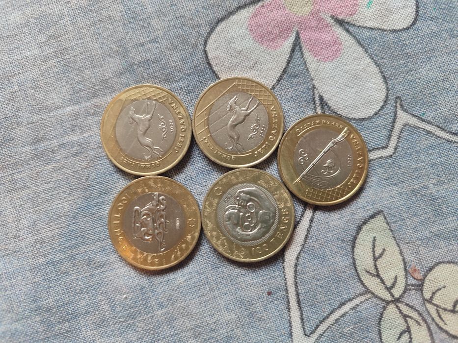 Продам коллекционные монеты
