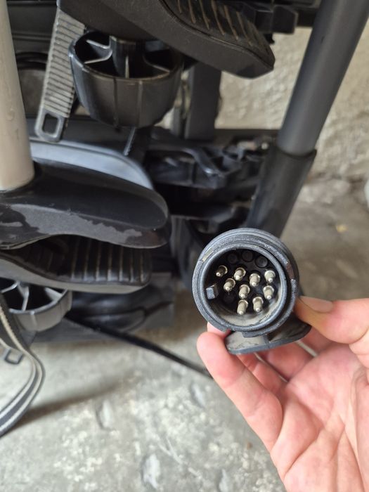 Vand portbagaj carlig auto pentru 3 biciclete