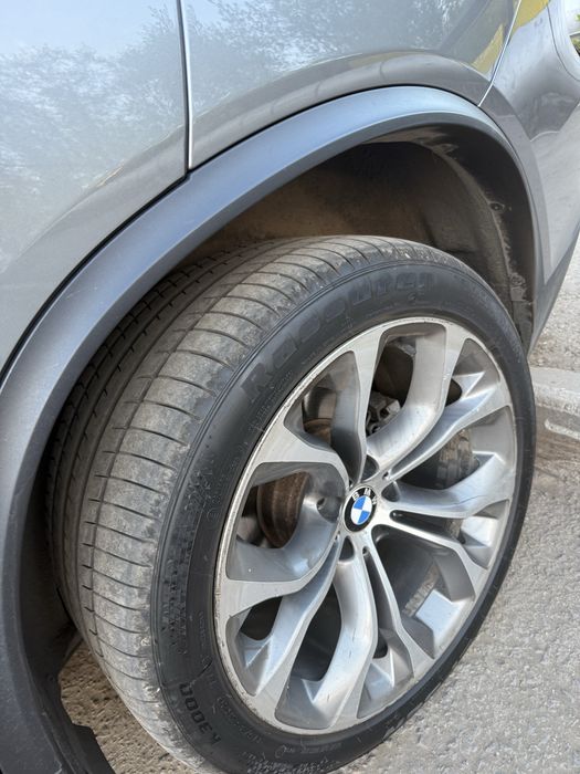 Диски BMW Х5 резина новая