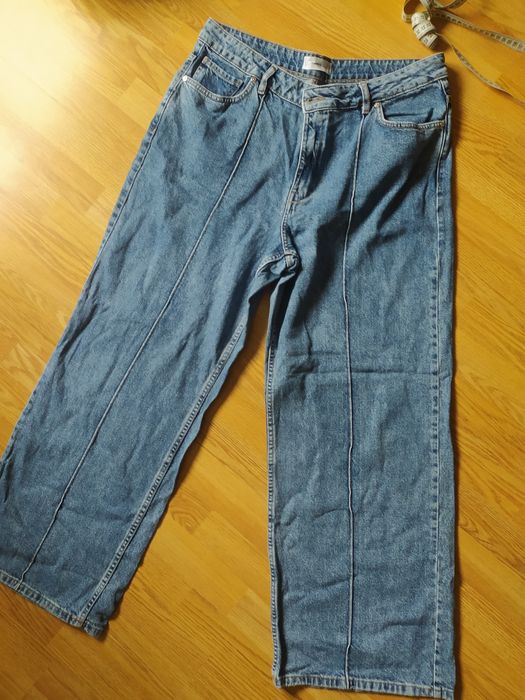 Дамски MANGO дънки с ръб