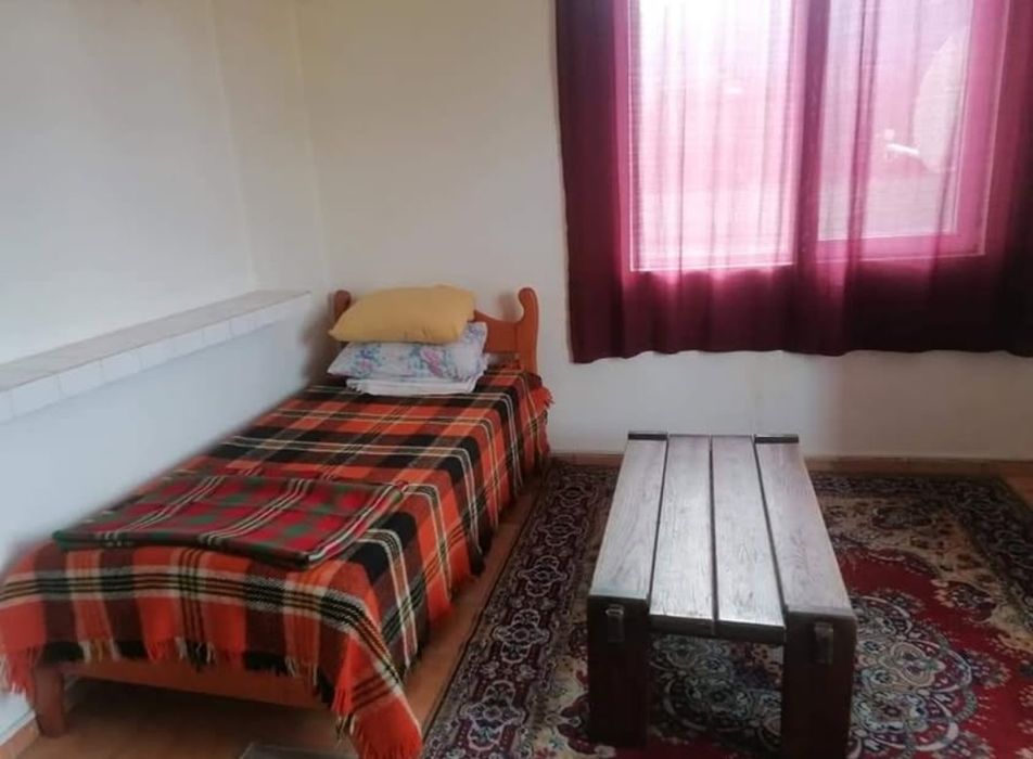 Дава се под наем  в София, Хладилника - 15 кв.м за 178.5 € - Снимка #1