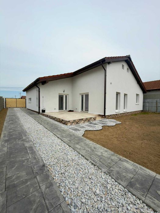 Vânzare casă individuală – Izvin, 143 mp construiți, 710 mp teren