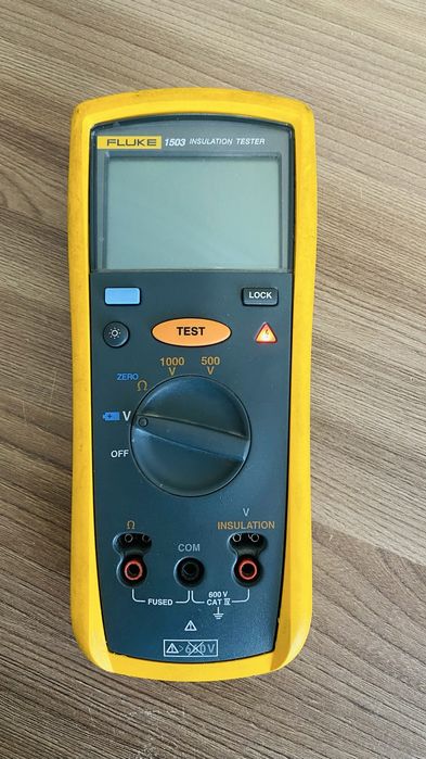 Fluke 1503 Insulation Tester. Мегаомметр