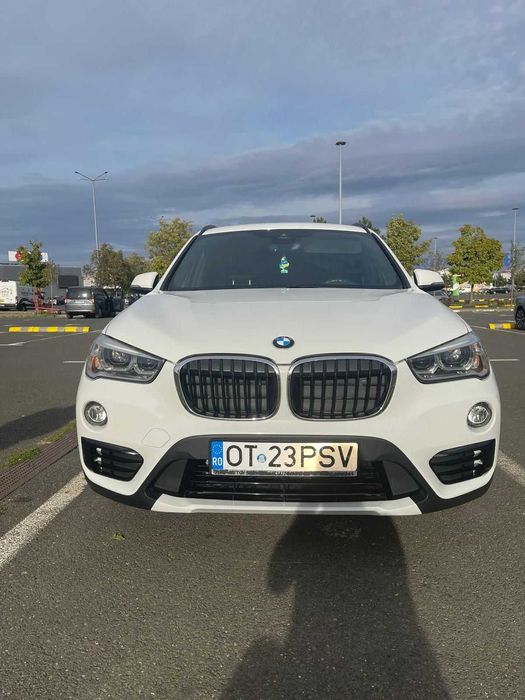 Autoturism BMW X1 xDrive, manuala, 318000km