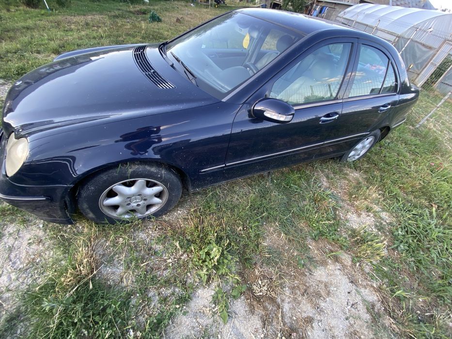 MERCEDES-BENZ E-Class 0 — imagine 2