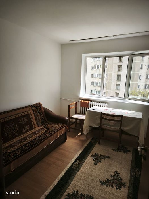 PF vând camera camin cu baie Piata Păcurari
