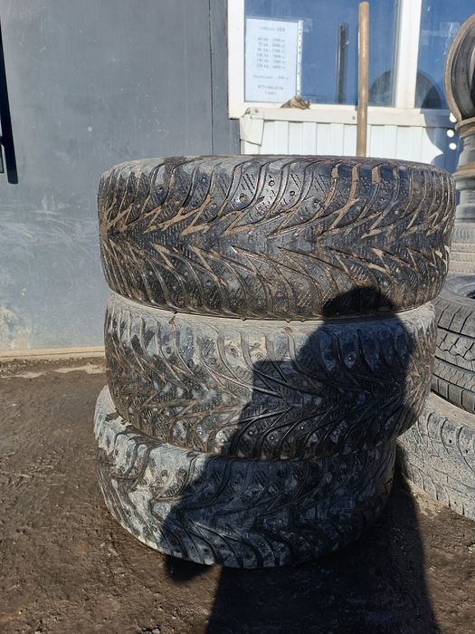 Продам комплект шины Yokohama