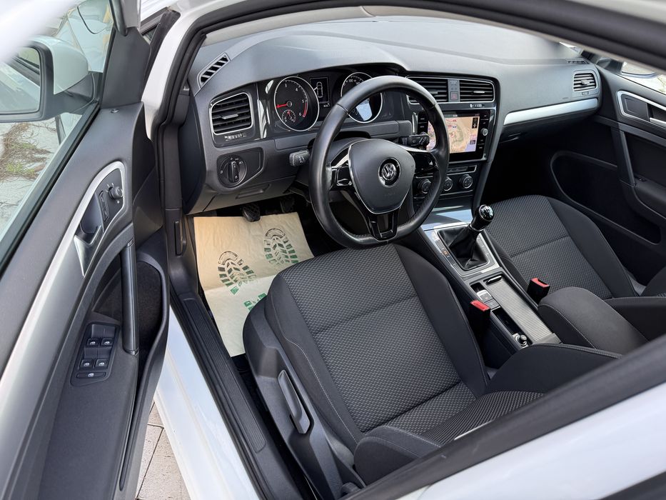 Volkswagen Golf 7.5 Facelift 2020 1.6 TDI 116(cp)