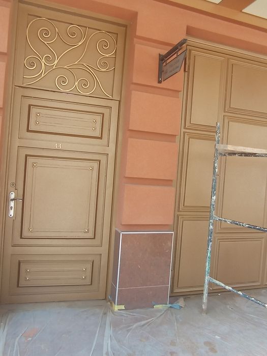 Рестоврация ворот покраска ворот